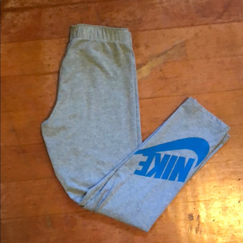 Nike leggings